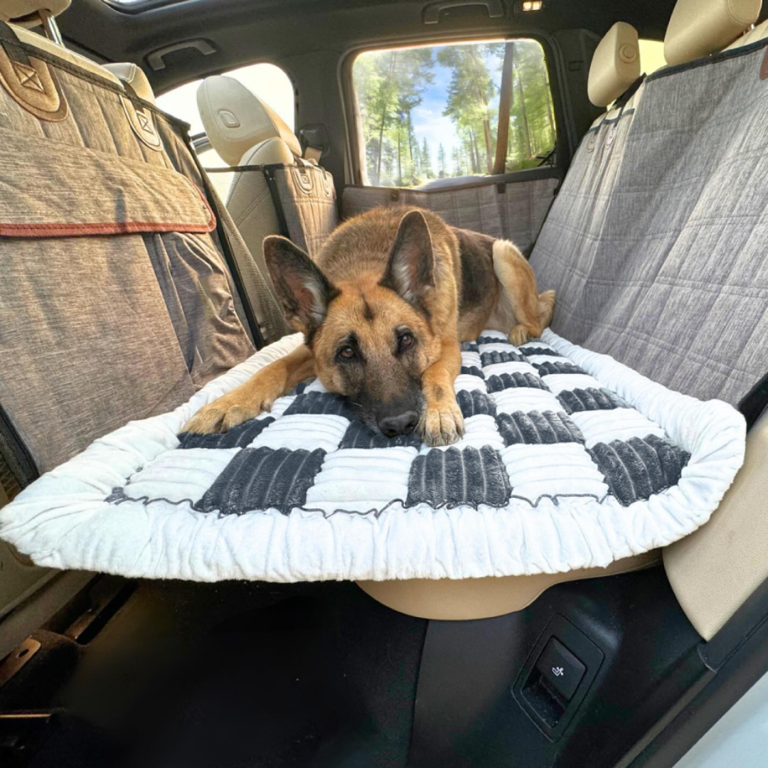 MAD DOG™ - Backseat Extender + Free Dog Bed